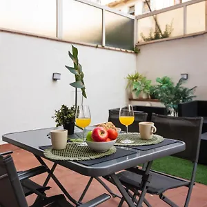 https://lodging-apartments-liceu-11.catalonia-hotels.com